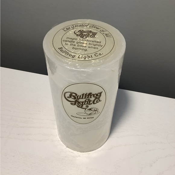 Vintage Bullfrog Light Co. Glow Candle - Picture 8 of 10